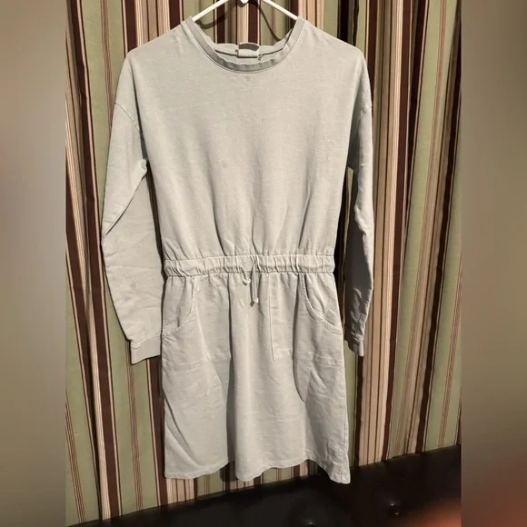 Gray Casual Long Sleeve Crew Neck Dress - Picture 1 of 8
